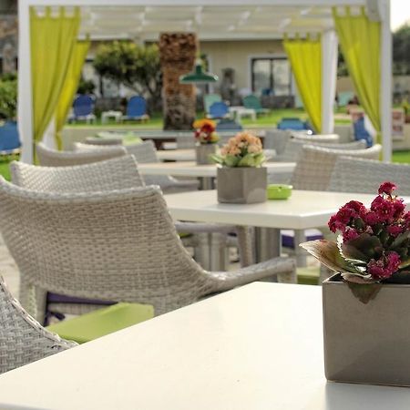 Kristalli Hotel Apartments มาเลีย ภายนอก รูปภาพ