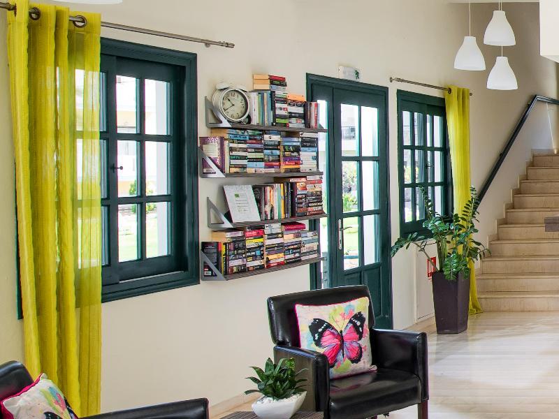 Kristalli Hotel Apartments มาเลีย ภายนอก รูปภาพ