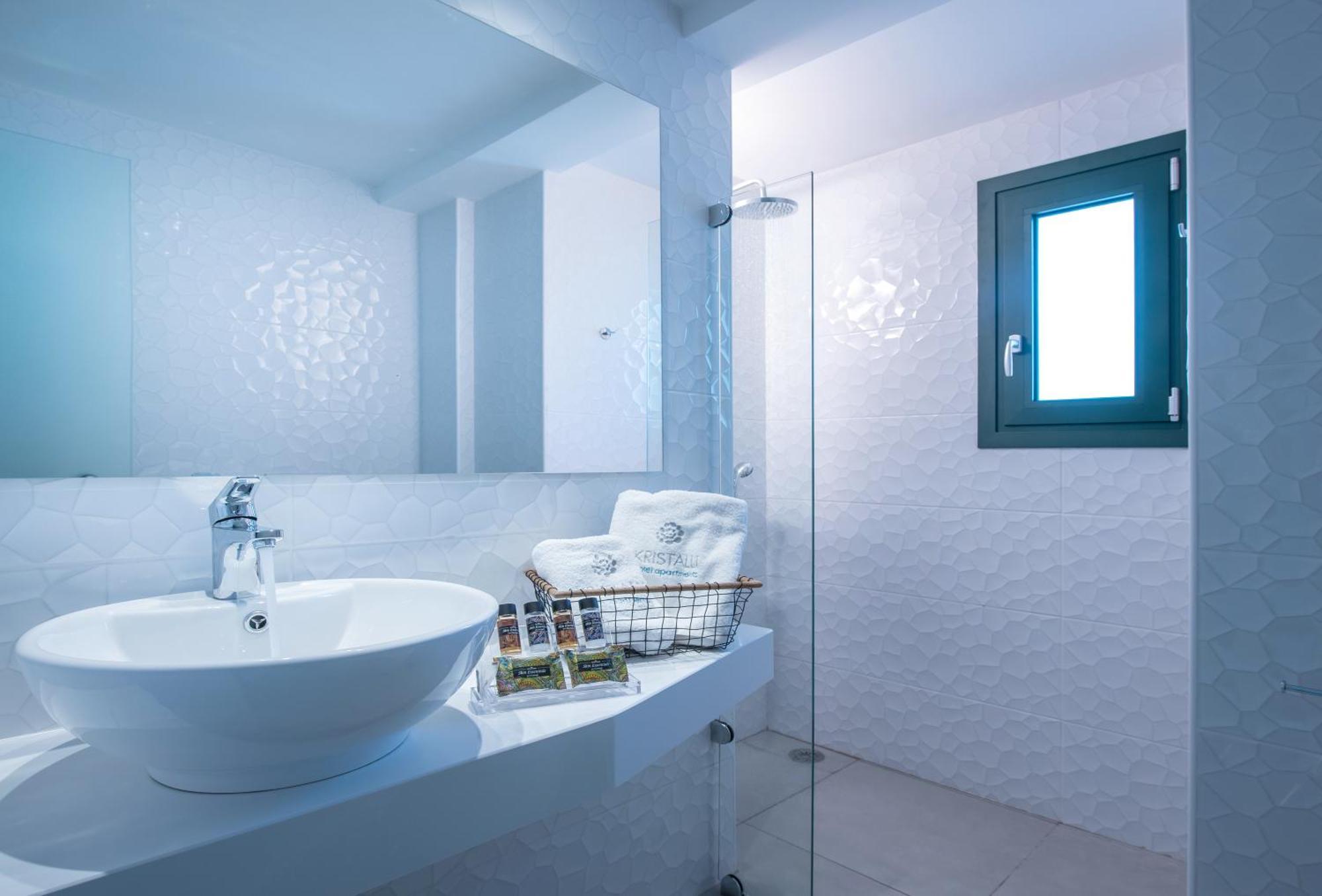 Kristalli Hotel Apartments มาเลีย ห้อง รูปภาพ